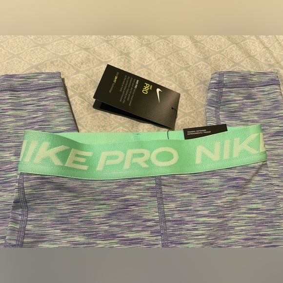 Nike Pro training Leggings New - Picture 4 of 8